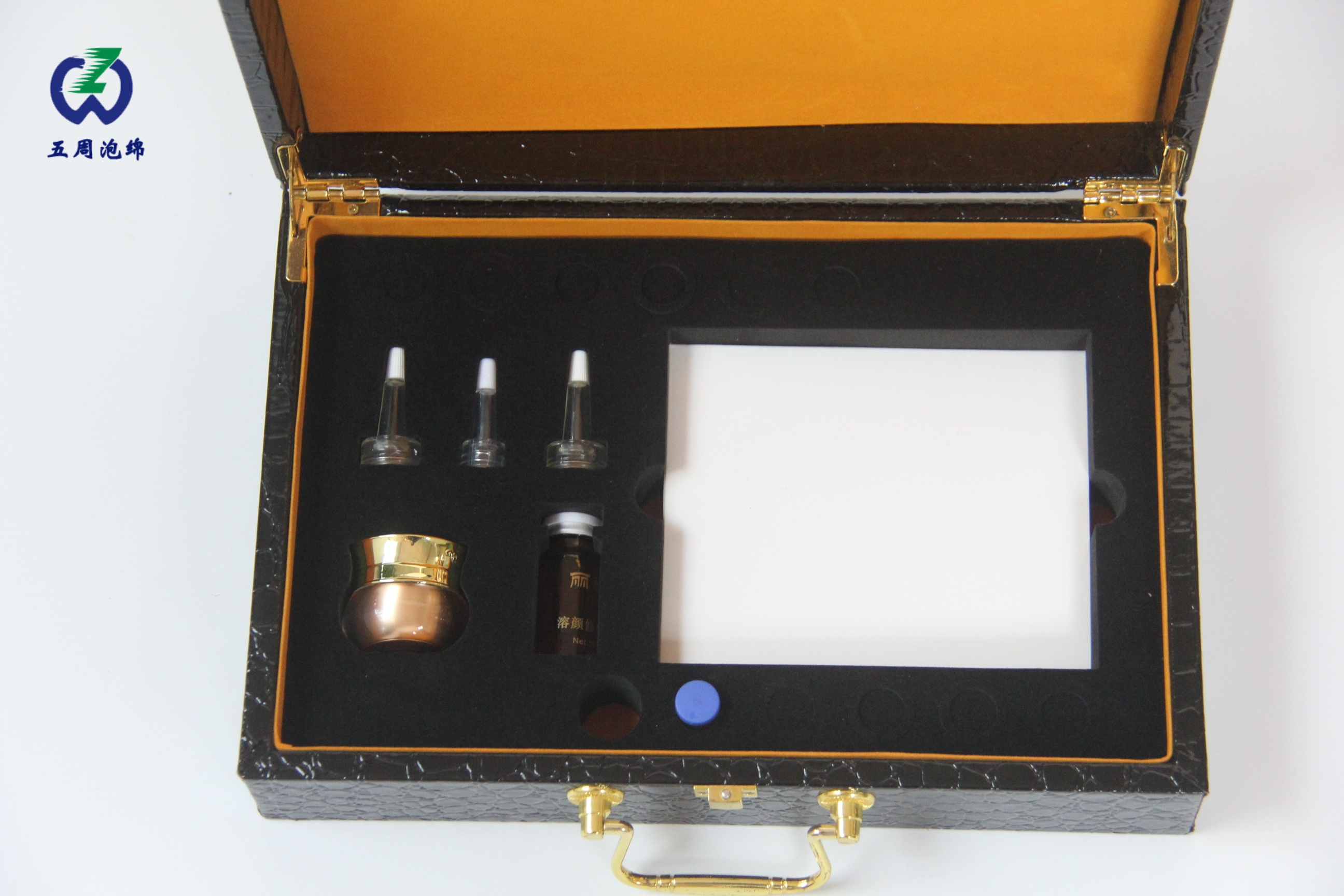 從手機(jī)到精密儀器！深度解析EVA泡棉內(nèi)襯的萬(wàn)能定制密碼